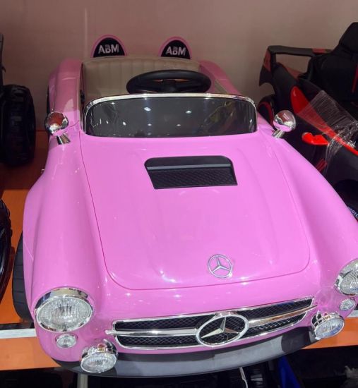 صورة سياره مرسيدس كلاسيك